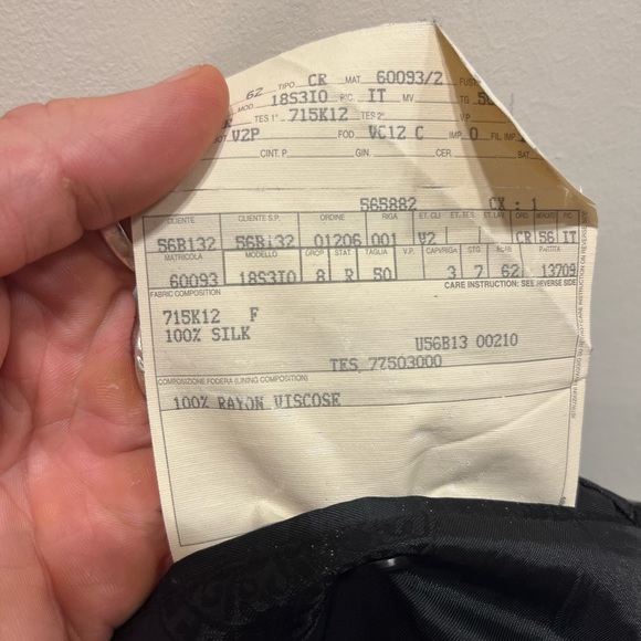 Authentic Vintage Versace Classic V2 3 button Silk blazer mens 50R Italy - Picture 11 of 11